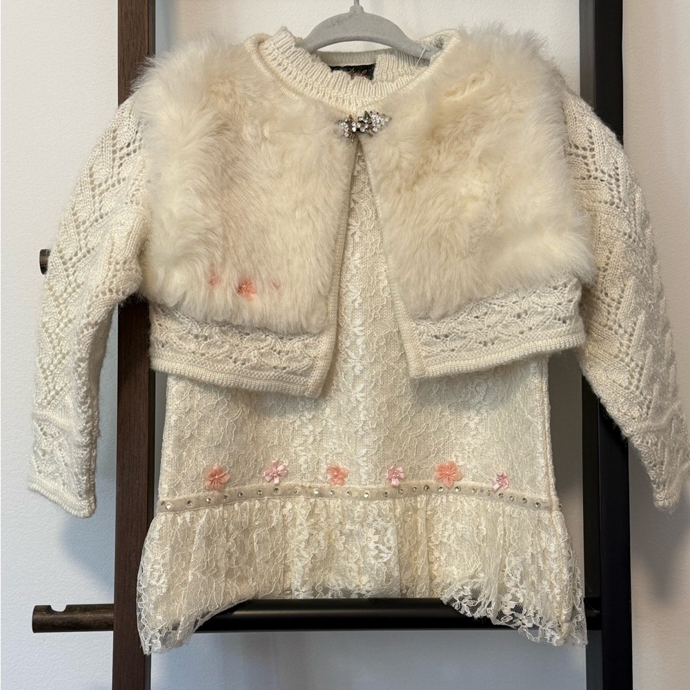 VINTAGE 2 PIECE LACE DRESS AND FUR COAT SZ 4